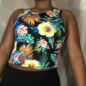 Floral crop top, NWOT